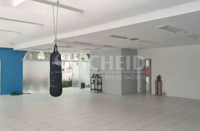 Ponto comercial com 4 salas para alugar na Avenida Adolfo Pinheiro, --, Alto da Boa Vista, São Paulo