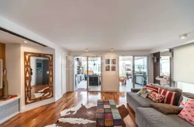 Cobertura para venda no jardim marajoara, 240m²,4 quartos sendo 1 suíte, 3 vagas .