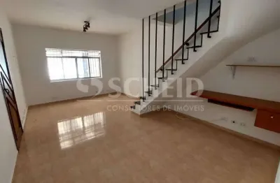 Otimo sobrado com 2 dormitorios ,2 vagas , quintal ,churrasqueira , edícula ,rua sem saida .
