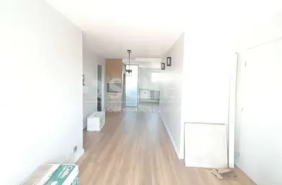 Apartamento com 64m², 2 dormitórios, 1 suíte e 1 vaga  à venda no campo belo