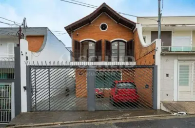 Sobrado a venda , 4 dormitórios , 2 suites , 3 vagas , 3 vagas , excelente localização