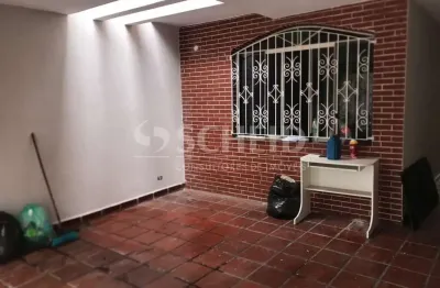 Casa com 3 quartos para alugar na Rua Pajaú, --, Vila Anhangüera, São Paulo
