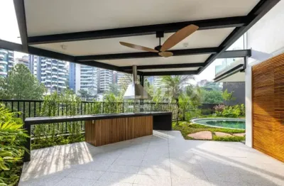 Casa  em condomínio no bairro  do panamby  4 quartos sendo 3 suites.