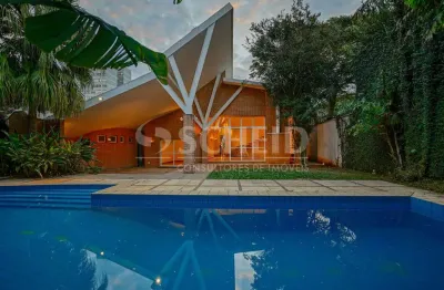 Casa térrea na granja julieta 3 quartos 1 suíte com 4 vagas.
