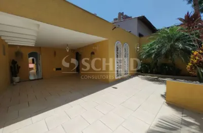 Casa térrea 256m² 4 quartos sendo 1 suíte e 5 vagas á venda na vila mascote