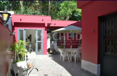 Casa reformada em booker pittman com suíte, 2 quartos e churrasqueira