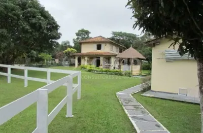 2 casas em condomínio no jd.das palmeiras, 5 salas, 5 dormitórios, semi-mobiliado  .