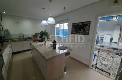 Casa térrea 144m² 3 quartos, sendo 2 suites, com 3 vagas de garagem -  campo grande ( vila romana)