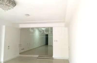 Casa comercial, a venda, 220m2 de terreno, chacara santo antonio, 4 salas, 5 banheiros