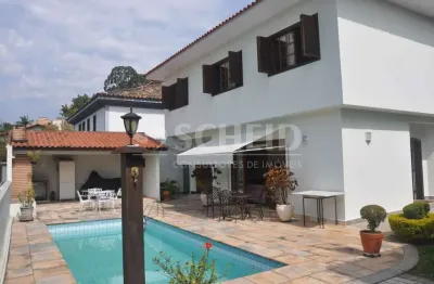 Casa a venda no alto da boa vista com 2 suítes e 5 vagas.