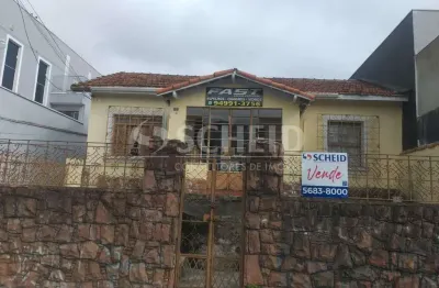 Casa térrea no campo grande com 2 dorm, sala, cozinha, edícula e garagem.