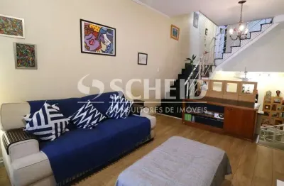 Casa à venda com 3 quartos e 2 vagas no jardim aeroporto