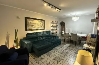 Sobrado a venda 219,59m² útil, na 4 quartos e 2 vagas, na vila santa catarina.