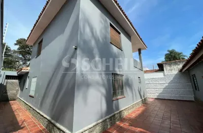 Casa à venda na granja julieta: espaçosa e confortável