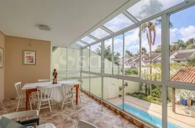 Casa a venda no alto da boa vista com 5 quartos suites e 4 vagas de garagem.