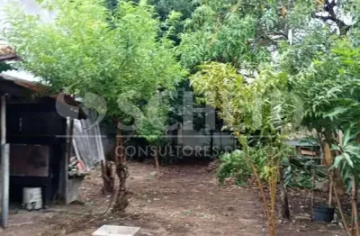 Terreno com casa térrea . chácara santo antônio, 3 quartos,2 banheiros, 5 vagas.