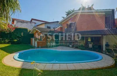 Casa com 4 dormitórios (2 suítes) e piscina em rua sem saída, ao lado da hípica de sto amaro!