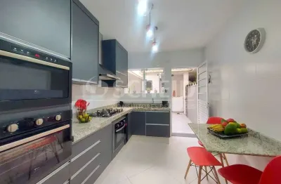 Sobrado a venda de 230,00m² útil, com 3 quartos e 2 vagas na vila mascote.