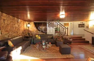 Um excelente sobrado residencial no bairro alto de pinheiros