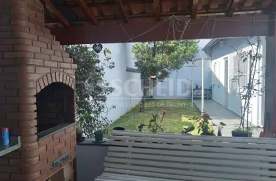 Casa de vila - 3 quartos, 3 vagas e quintal no brooklin