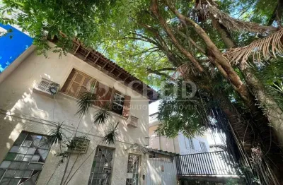 Sobrado 4 dormitórios, 3 banheiros, 2 vagas na chácara santo antônio