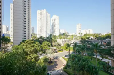 Apartamento a venda no Alto da Boa Vista com 3 quartos suites e 3 vagas de garagem.