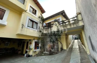 Casa com 4 quartos à venda na Rua Jacatirão, --, Chácara Monte Alegre, São Paulo