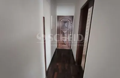 Apartamento na vila santa catarina com 2 quartos, 1 banheiro e 1 vaga