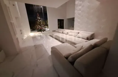 Casa com 4 quartos para alugar na Rua Rouxinol, --, Jardim Rodeio, Mogi das Cruzes