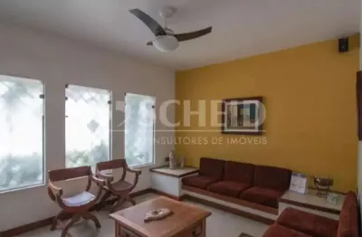 Sobrado campo belo com 150m², 4 quartos, sala, cozinha, área de serviço, 3 banheiros, 3 vagas.