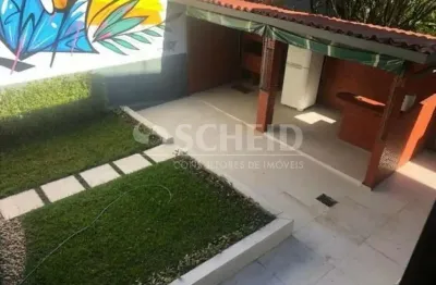 Casa a venda no jardim dos estados com 4 quartos sendo 2 suites e 3 gagas de garagem!!