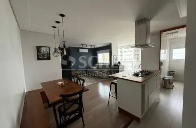 Apartamento a venda no condomínio bosque marajoara com 2 vagas de garagem cobertas e individual.