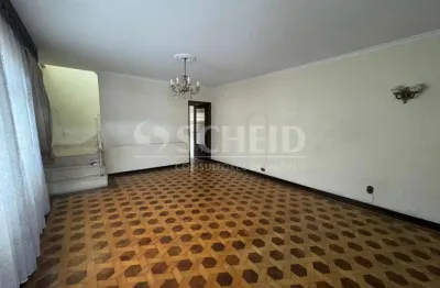Casa no bairro campo grande com 3 quartos/1 suíte, sala,  3 banheiros e 2 vagas.