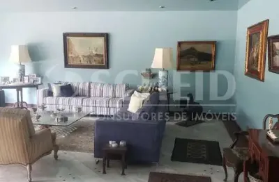 Casa à venda em brooklin velho com 1000m terreno, 5 suítes,8 vagas, piscina,churrasqueira