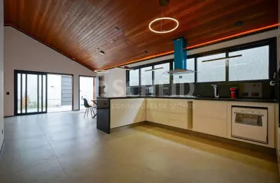Casa à venda no alto da boa vista totalmente reformada e pronta para morar!