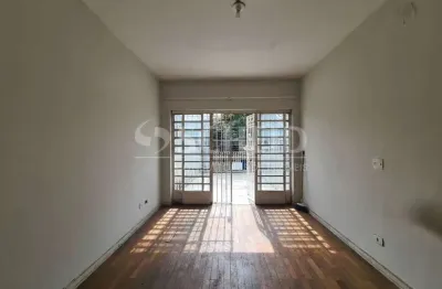 Sobrado à venda de 225,00m² útil, com 3 quartos, na vila mascote