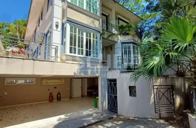 Exclusivo imóvel de alto padrão no jardim marajoara  490m²