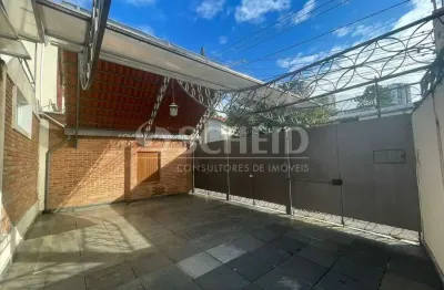 Alto da boa vista. casa com 3 quartos, 3 vagas e quintal