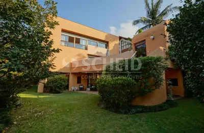 Casa com 5 quartos e 4 vagas amplas à venda no alto da boa vista