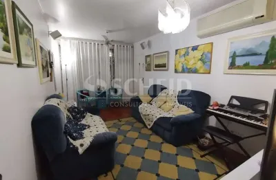 Casa de vila quatro quartos uma suite duas garagens. oportunidade !!!