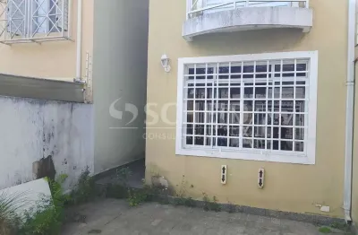 Sobrado à venda de 93,00m² útil, com 3 dormitórios com suíte  - garagem -  na vila santa catarina.