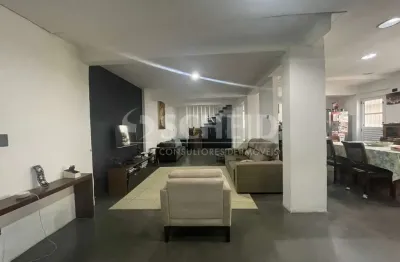 Casa para locação de 293,00m² útil, com 5 quartos na vila mascote!