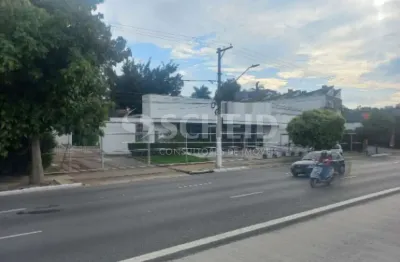 Excelente imóvel comercial, bem localizado na região nobre.