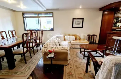 Apartamento á venda no campo belo com 203m², 4 quartos sendo 2 suítes, 3 vagas.