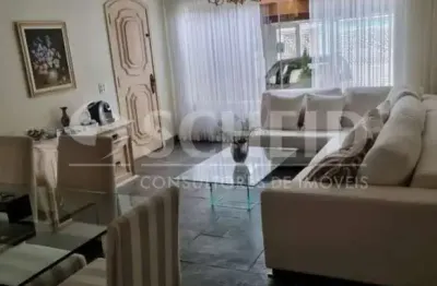 Casa à venda com 03 dormitórios sendo 01 suíte com varanda, 02 vagas no jardim bélgica.