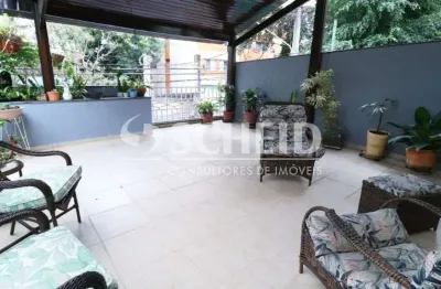 Casa à venda com 3 dormitórios sendo 1 suíte e 2 vagas no jardim prudência