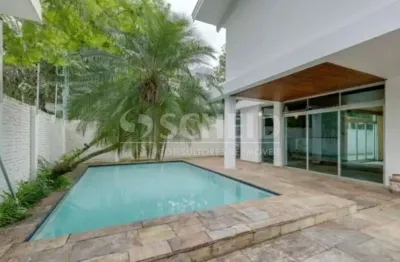 Sobrado à venda ou para alugar com 4 quartos, sendo 4 suítes, em granja julieta, são paulo - sp