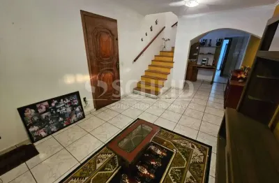 Sobrado jd marajoara 2 dormitórios, 2 vagas, 2 banheiros, 117 m2