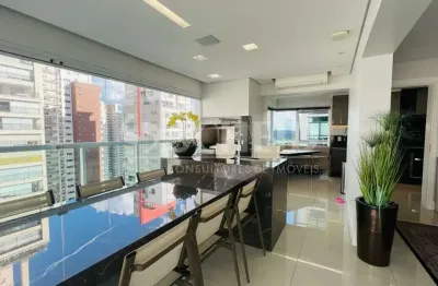 Apartamento espaçoso de 185m² no coração do campo belo!
