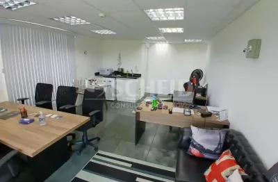 Sala comercial excelente localização, próximo a estação borba gato!